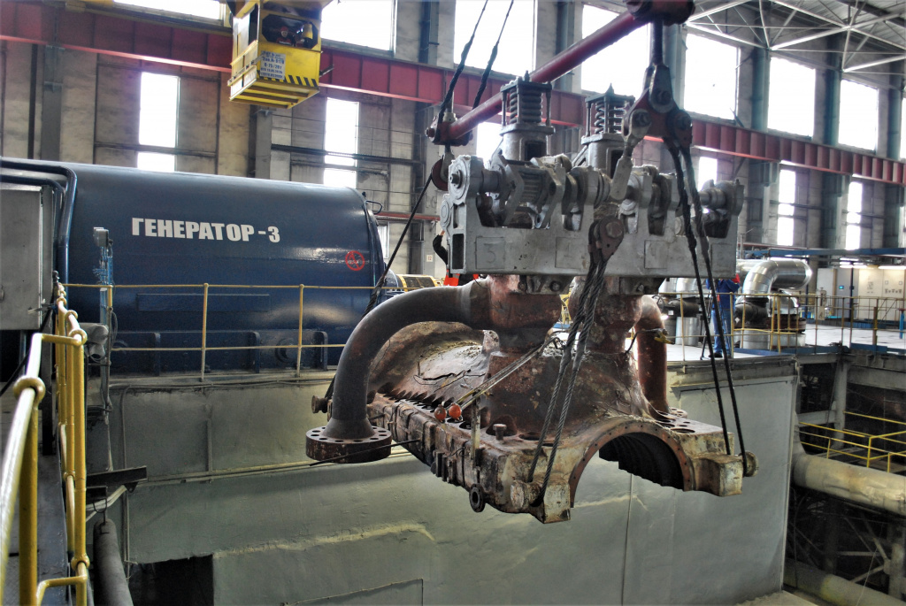 Бийск — Екатеринбург: ротор турбины Бийской ТЭЦ отправился на заводской ремонт