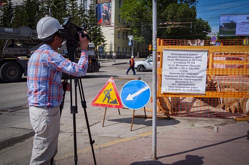 Новосибирцы проверили, как меняют городские теплосети