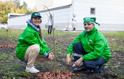 Пусть деревьев будет больше! В городах Сибири проходит экомарафон СГК